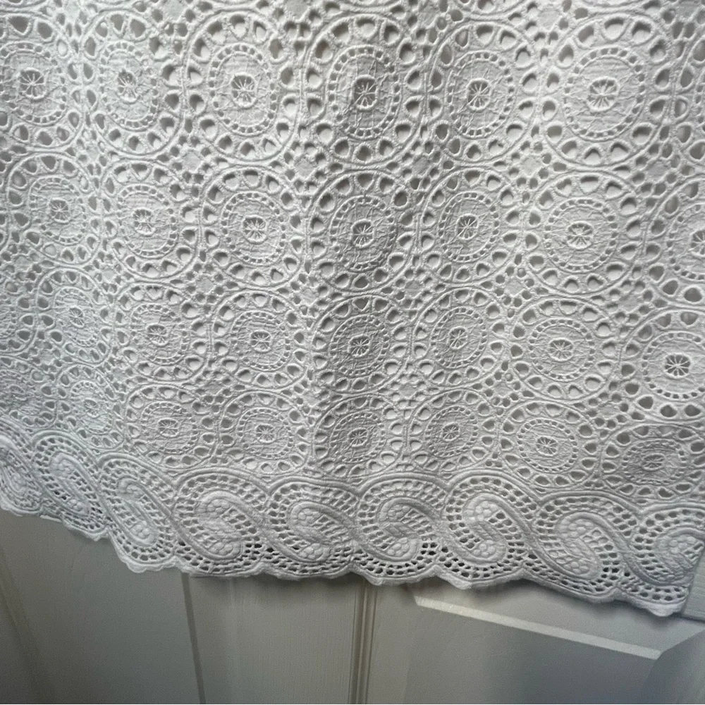 Lilly Pulitzer Jaida White Eyelet 100% Cotton Mini Dress Size 4 - Picture 6 of 13